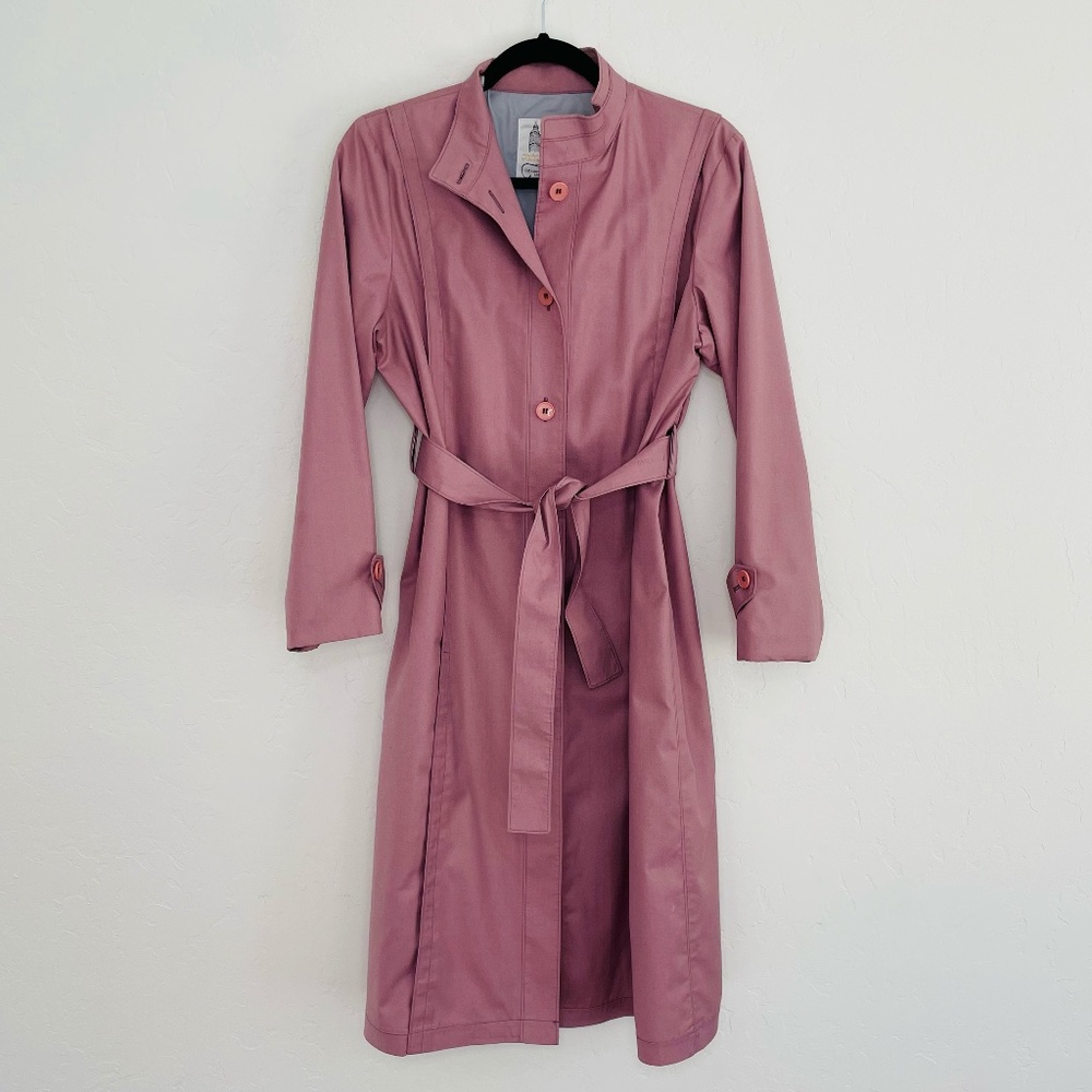 Beautiful Pre-80's London Fog Lilac Colored Trench Coat